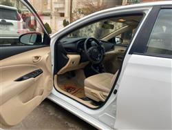 تويوتا يارس